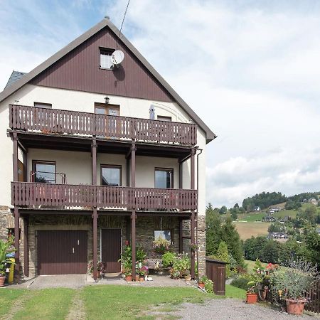 Cozy Apartment In Ore Mountains With Balcony Breitenbrunn  Eksteriør bilde